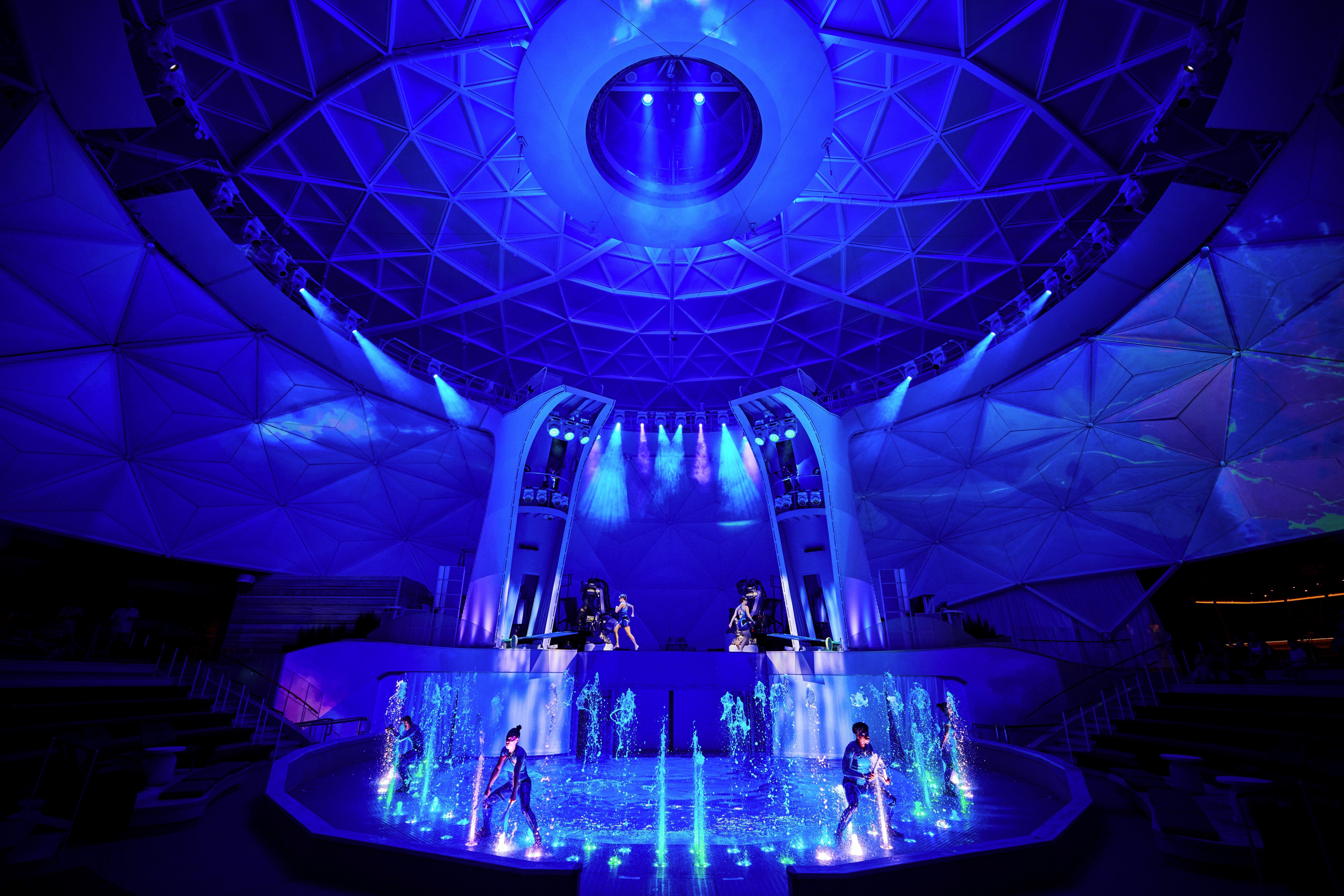 Icon of the Seas - AquaTheatre